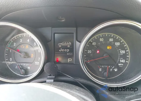 2011 Jeep Grand Cherokee Laredo z USA, uszkodzony, nr VIN 1J4RS4GG0BC644248